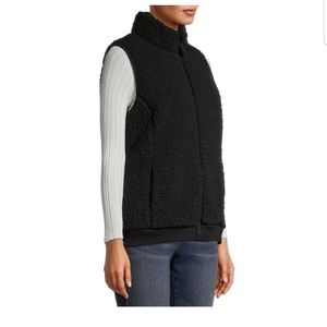 Plus sherpa vest